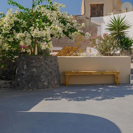 Elements Cave Suites Μεγαλοχώρι Εξωτερικό φωτογραφία
