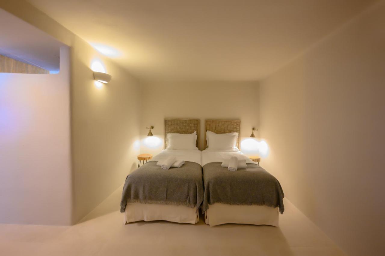 Elements Cave Suites Μεγαλοχώρι Εξωτερικό φωτογραφία