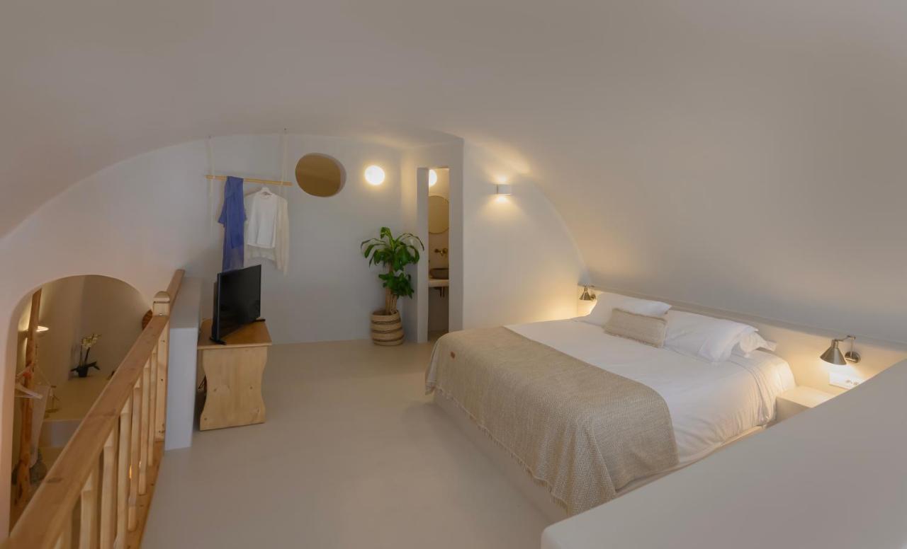 Elements Cave Suites Μεγαλοχώρι Εξωτερικό φωτογραφία
