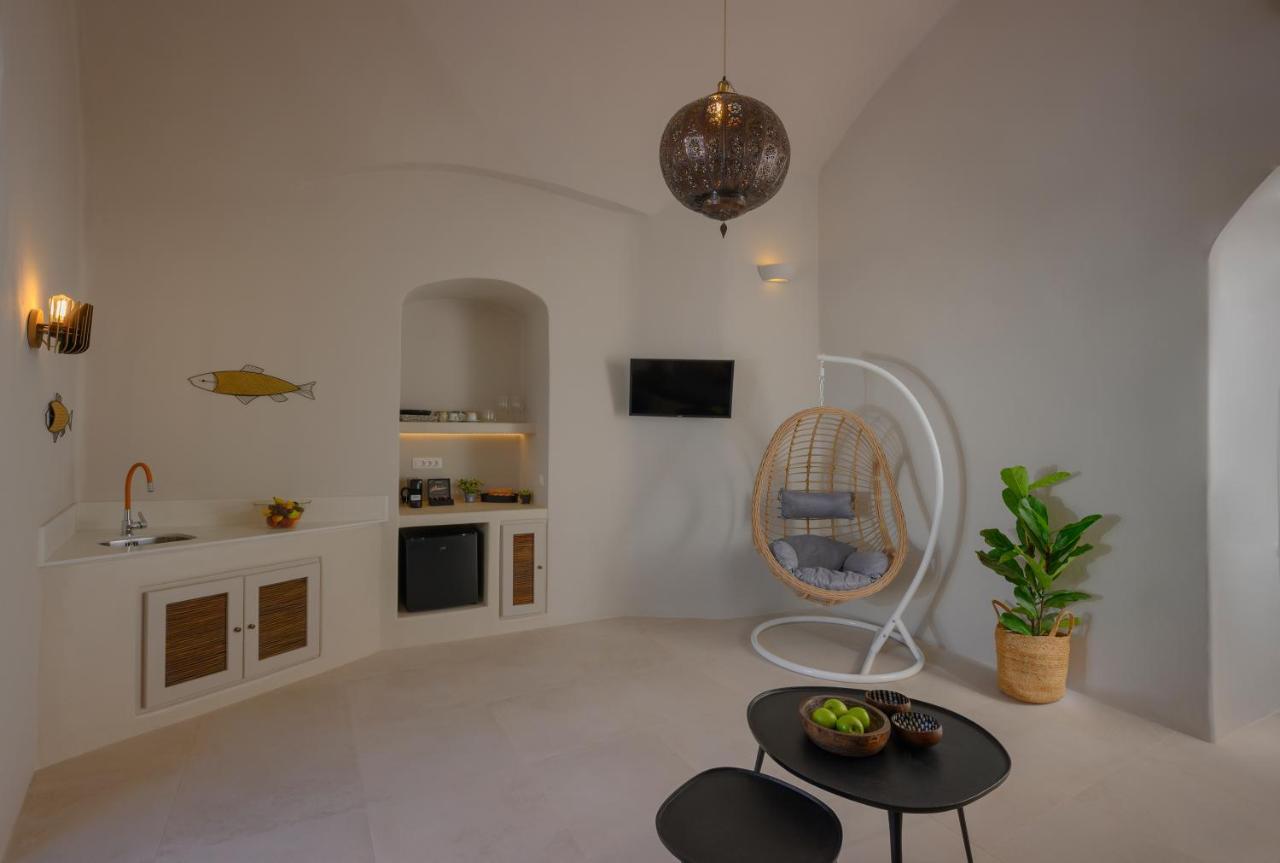 Elements Cave Suites Μεγαλοχώρι Εξωτερικό φωτογραφία