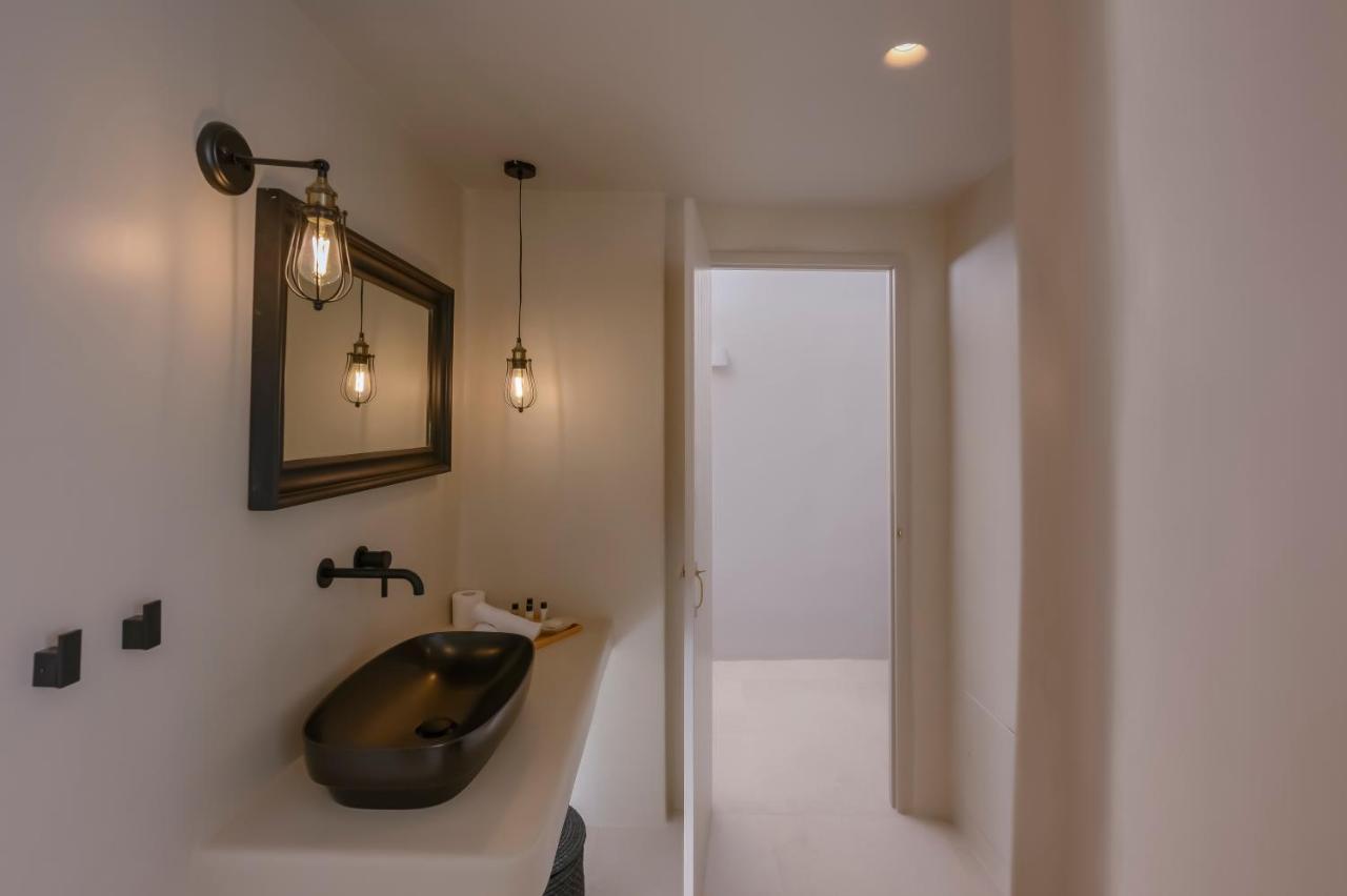Elements Cave Suites Μεγαλοχώρι Εξωτερικό φωτογραφία