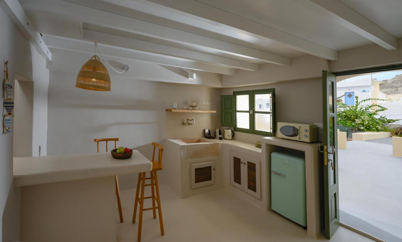 Elements Cave Suites Μεγαλοχώρι Εξωτερικό φωτογραφία