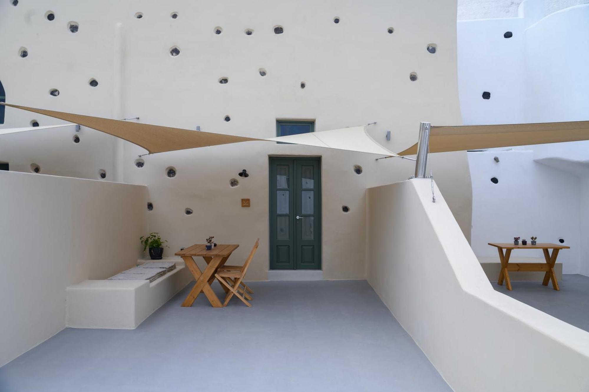 Elements Cave Suites Μεγαλοχώρι Εξωτερικό φωτογραφία