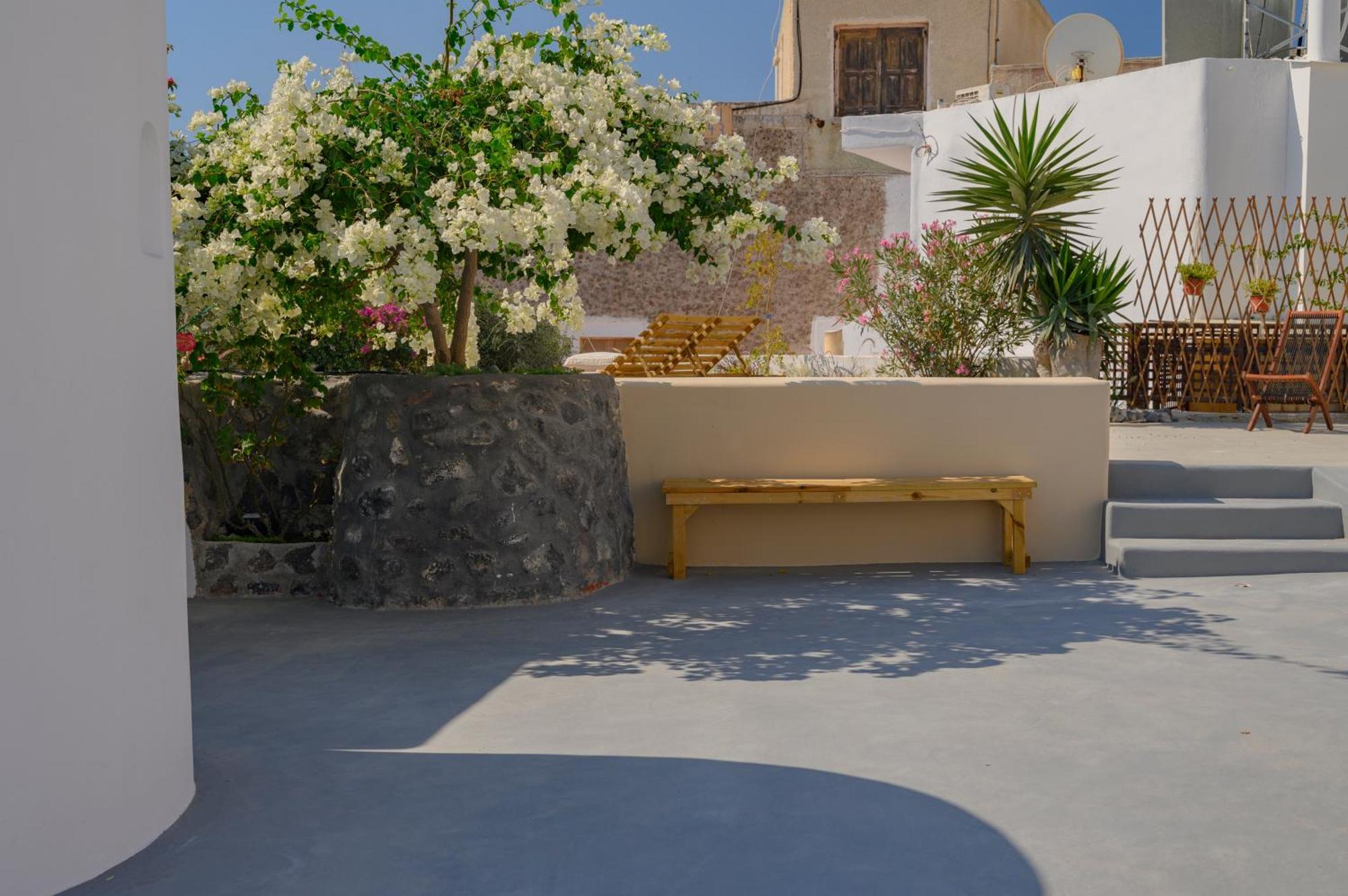 Elements Cave Suites Μεγαλοχώρι Εξωτερικό φωτογραφία