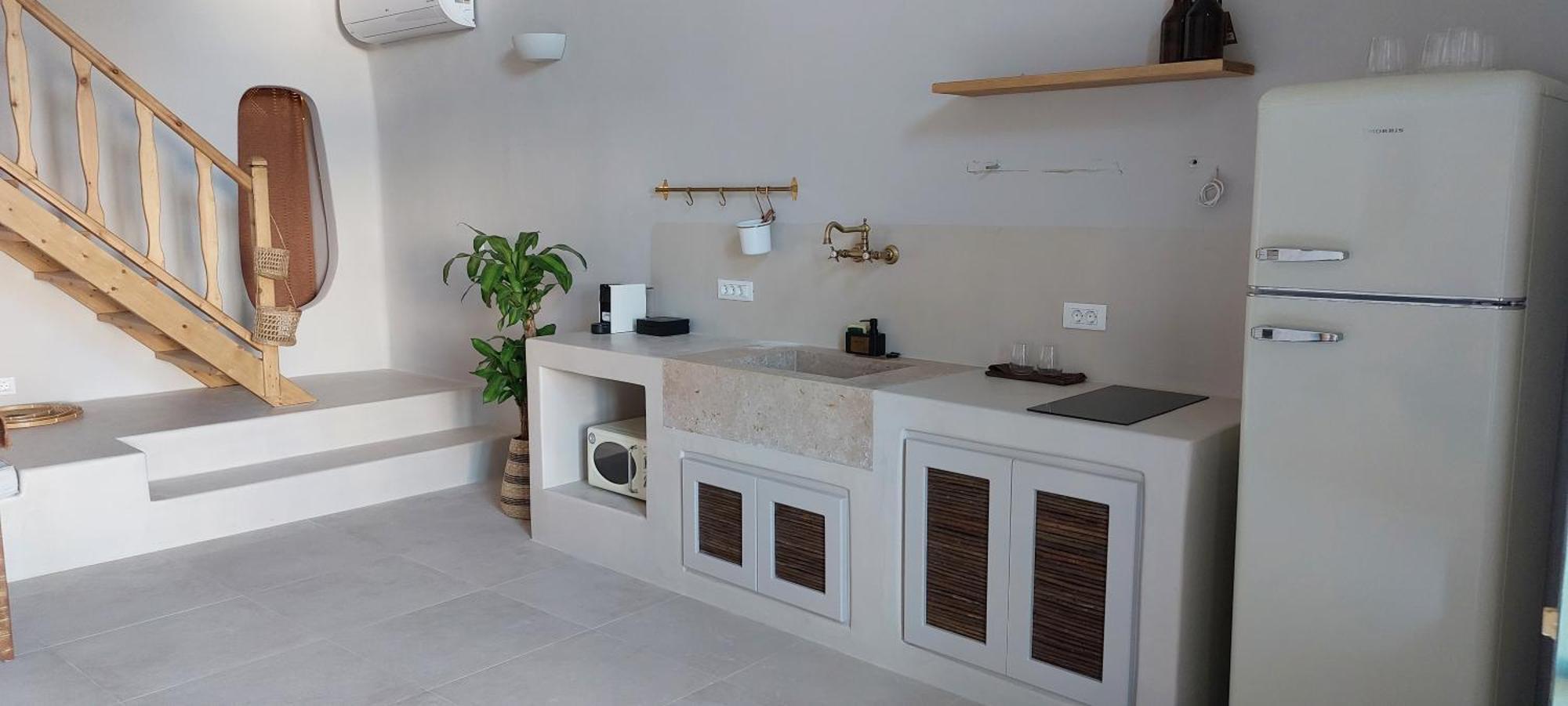 Elements Cave Suites Μεγαλοχώρι Δωμάτιο φωτογραφία